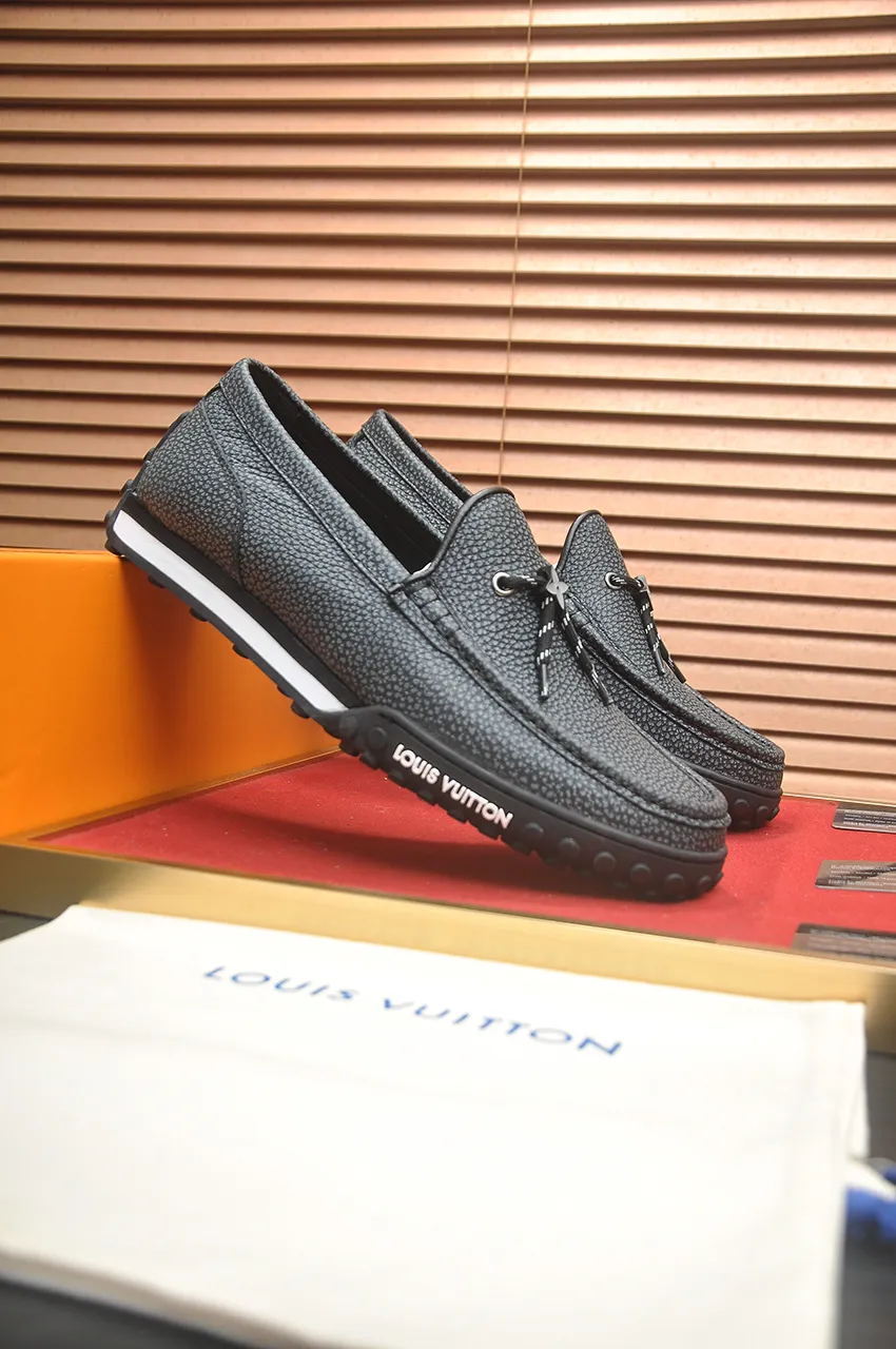Men's men's shoes💰660💶[LOUIS VUITTON] (original order) new style🍀LV Louis Vuitton* - top version of LV classic beanie shoes! Made of imported original single cowhide, original leather side strips and wear-resistant rubber outsole! High quality products! Code number 39-45 (45 customized)